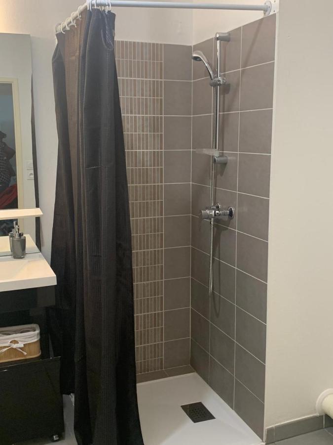 מרסיי Appartement Lac Rose - Parking, Metro, Jusqu'A 4 Personnes מראה חיצוני תמונה